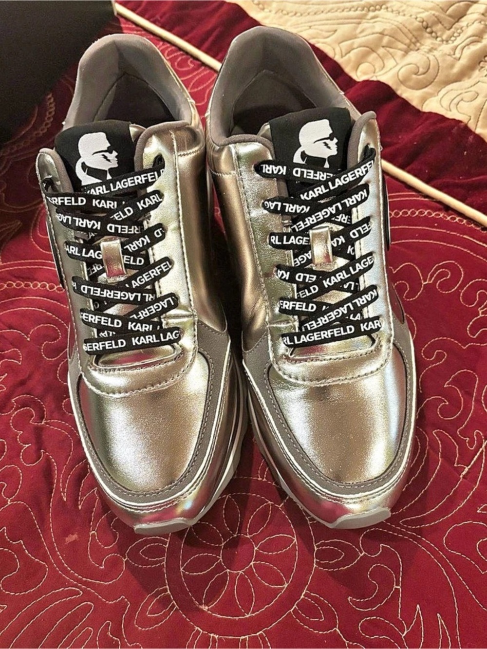 Karl Lagerfeld Meade Lace-Up Sneakers Silver US 9.5 Like New